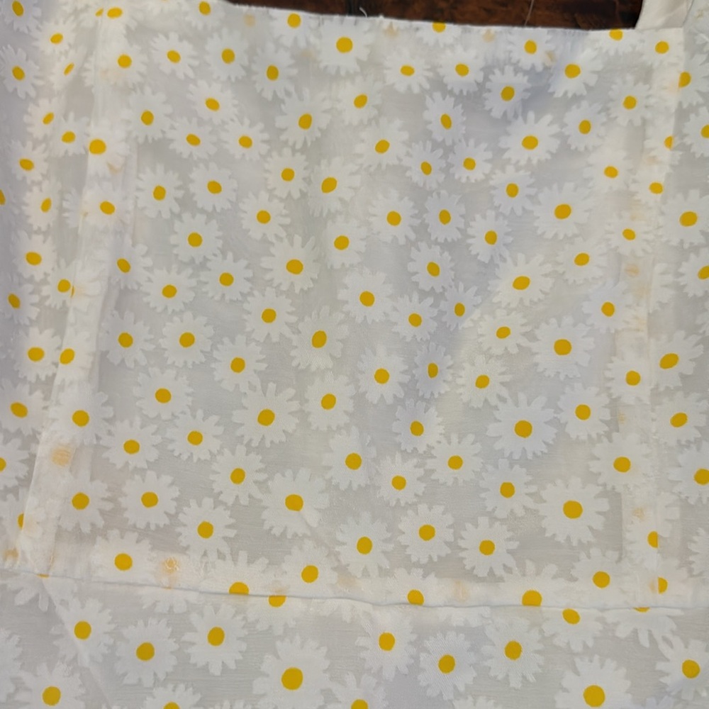 Women’s S Forever 21 daisy dress - Picture 2 of 5